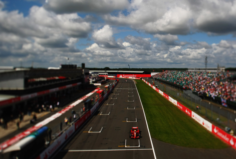 Illustration for article titled Formula One Through Tilt-Shift Lenses